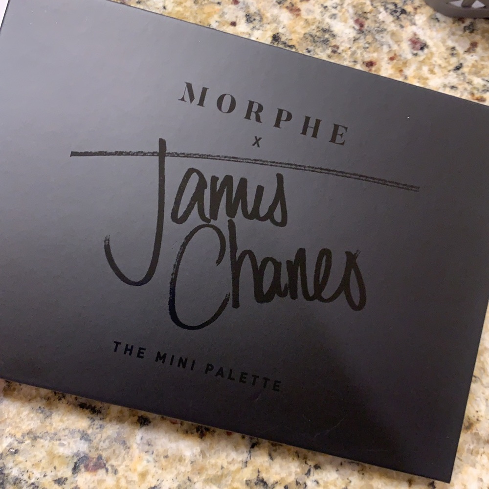 James Charles pallete